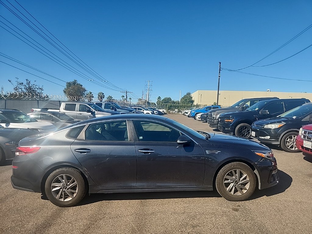 Used 2020 Kia Optima LX FWD image 16