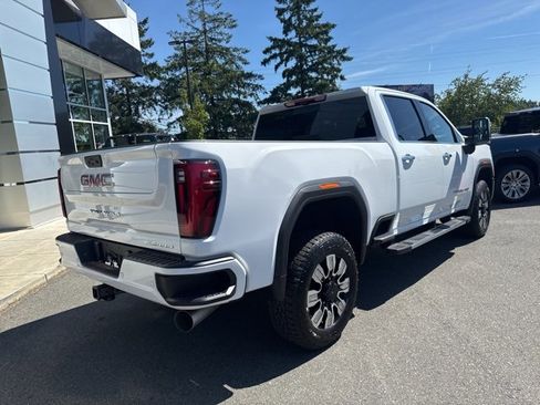New 2025 GMC Sierra 3500 Denali w/ Denali Reserve Package image 5