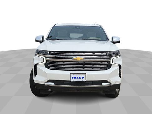 Used 2021 Chevrolet Tahoe Premier image 3