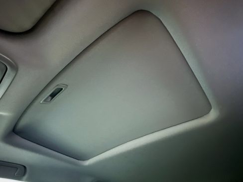 Used 2023 Honda Odyssey EX-L image 25