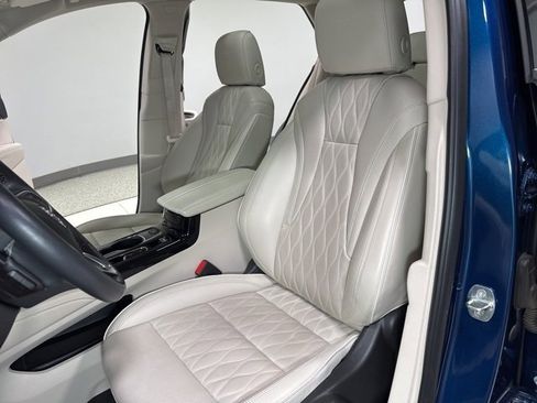Used 2023 Buick Envision Avenir image 15