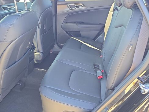 New 2026 Kia Sportage EX w/ EX Panoramic Sunroof Package AWD/4WD image 17