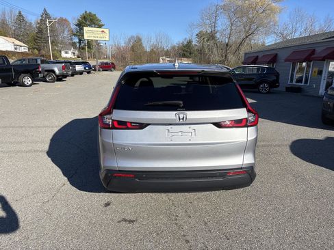 Used 2023 Honda CR-V EX-L image 10