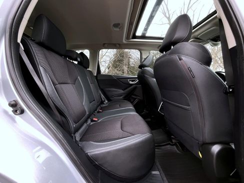 Used 2021 Subaru Forester Premium image 19