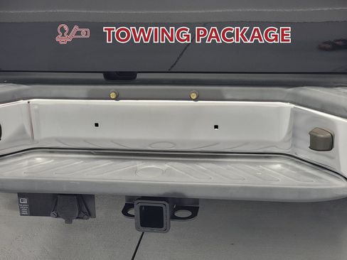 Used 2020 Nissan Frontier SV AWD/4WD image 30