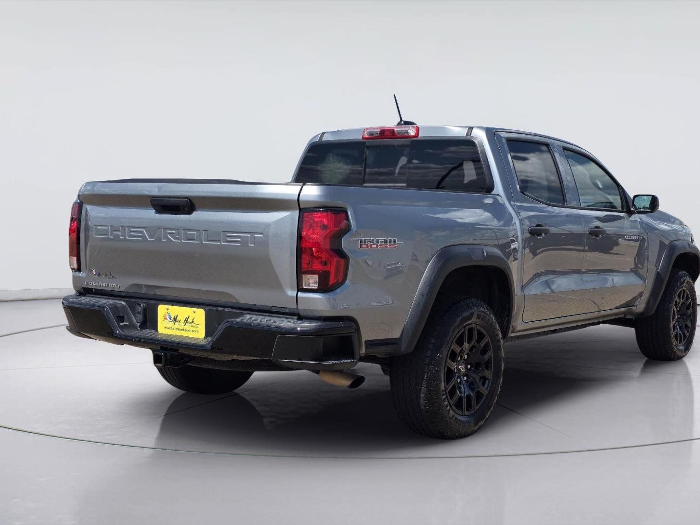 Used 2026 Chevrolet Colorado Trail Boss AWD/4WD image 5