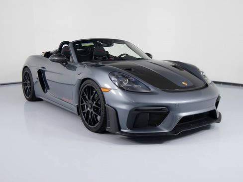 Certified 2024 Porsche 718 Boxster Spyder RS image 10