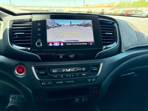 Used 2023 Honda Ridgeline RTL image 13
