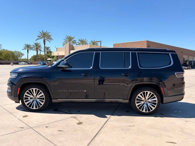 Used 2022 Jeep Grand Wagoneer Series III AWD/4WD image 10