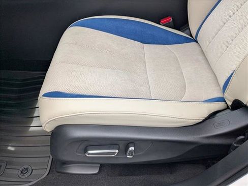 Certified 2025 Acura ADX A-Spec FWD image 4