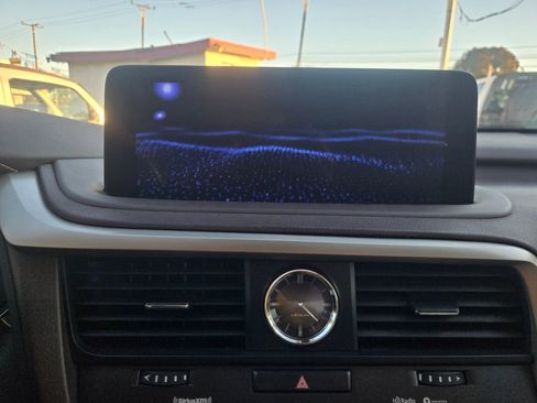 Used 2020 Lexus RX 350L Premium w/ Premium Package image 24