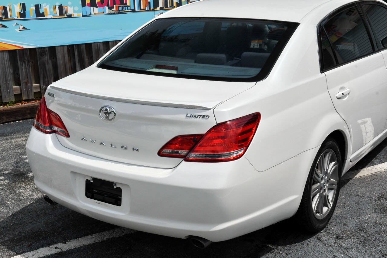 Used 2007 Toyota Avalon Touring FWD image 33