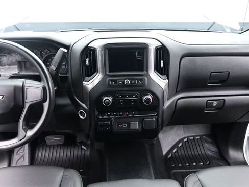 Used 2024 Chevrolet Silverado 1500 W/T w/ Trailering Package AWD/4WD image 23