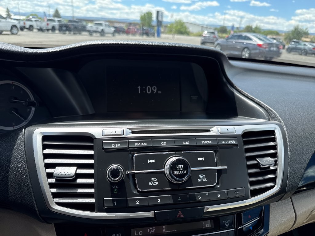 Used 2016 Honda Accord LX image 20