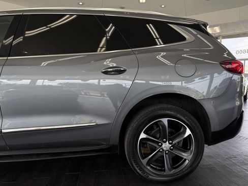 Used 2021 Buick Enclave Essence w/ LPO, Touring Package image 24