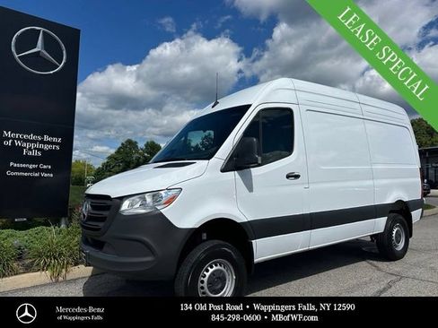Used 2026 Mercedes-Benz Sprinter 2500 image 1