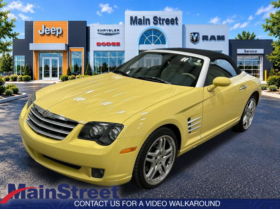 Used 2005 Chrysler Crossfire Limited RWD image 1