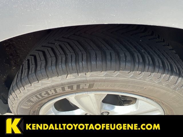 Used 2016 Ford Escape SE w/ SE Leather Comfort Package AWD/4WD image 9