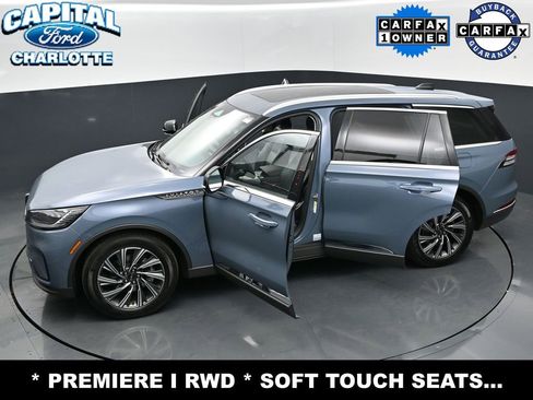 Used 2025 Lincoln Aviator Premiere image 33