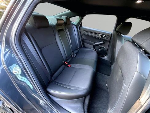 Certified 2025 Honda Civic Sport image 17