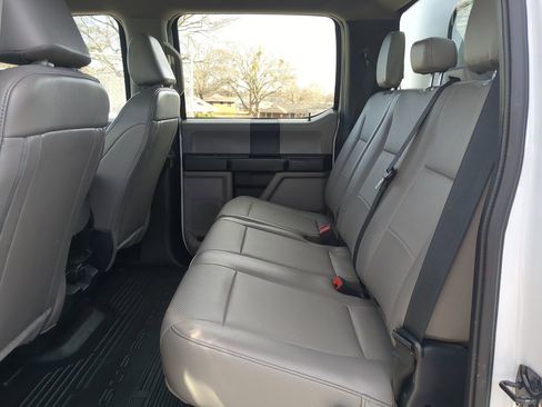 Used 2022 Ford F550 XL w/ Power Equipment Group image 12