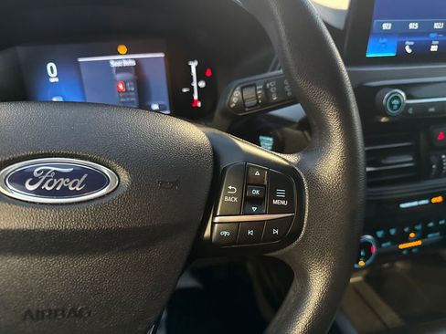 Used 2025 Ford Escape Active image 34