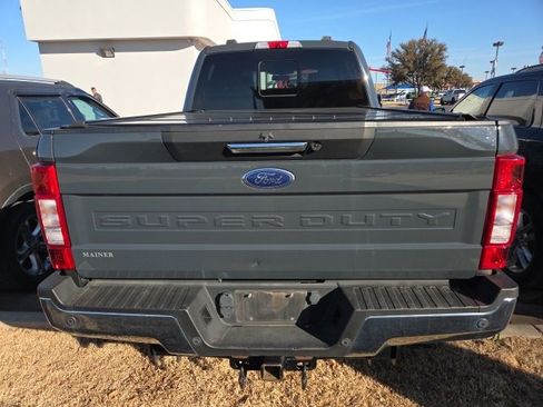 Used 2021 Ford F250 Lariat w/ Lariat Value Package image 3