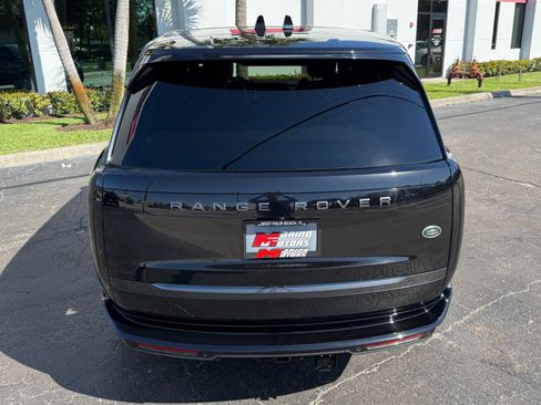 Used 2023 Land Rover Range Rover SE image 19