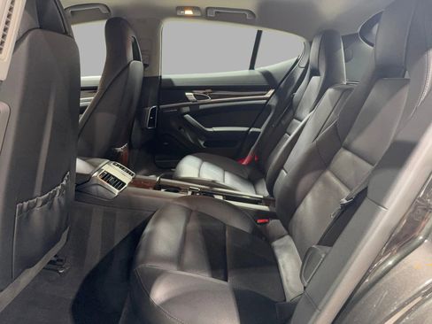 Used 2011 Porsche Panamera 4 image 19
