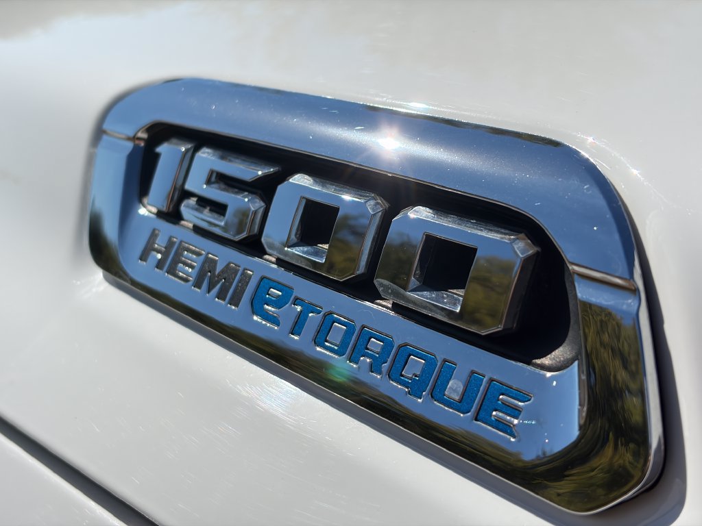 Used 2024 RAM 1500 Big Horn AWD/4WD image 6