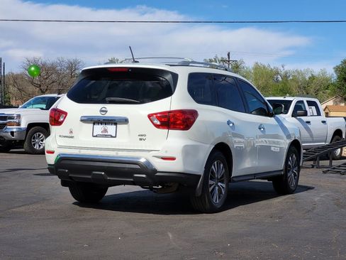 Used 2018 Nissan Pathfinder SV w/ Cargo Package AWD/4WD image 7