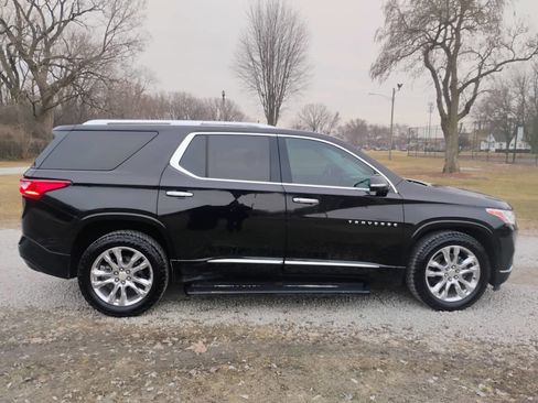 Used 2018 Chevrolet Traverse High Country image 8