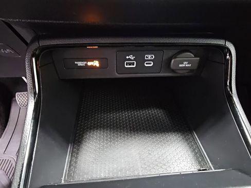 Used 2023 Honda CR-V Sport image 18