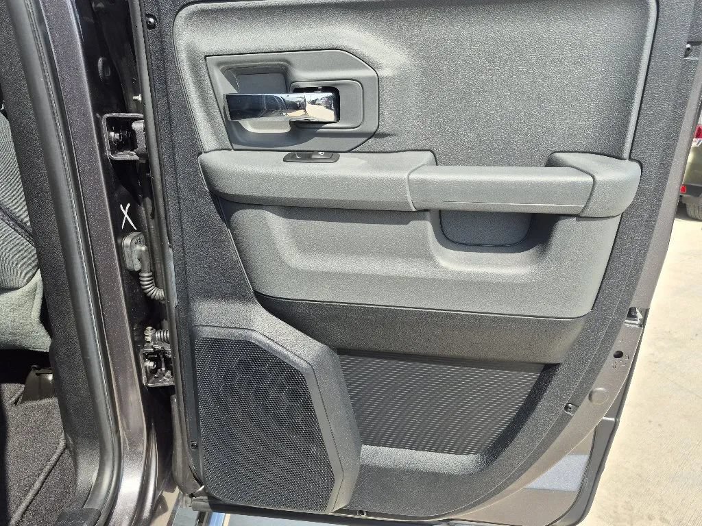 Used 2016 RAM 1500 Big Horn AWD/4WD image 22