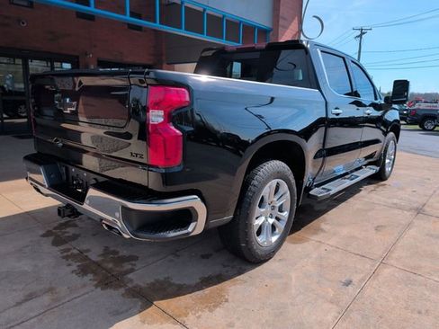 Used 2024 Chevrolet Silverado 1500 LTZ w/ LTZ Convenience Package II image 9