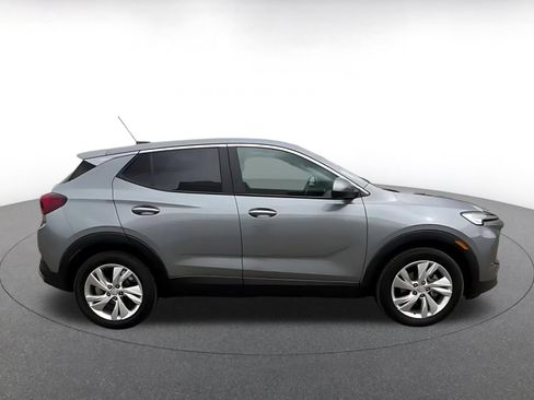 Used 2025 Buick Encore GX Preferred FWD image 16