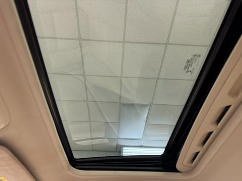 Used 2015 Volvo V60 T5 Premier Plus image 40