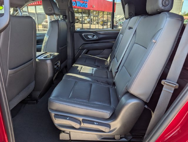 Used 2021 Chevrolet Tahoe LT w/ LT Signature Package AWD/4WD image 16
