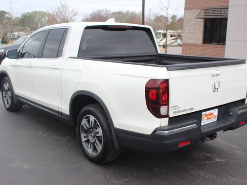 Used 2018 Honda Ridgeline RTL-T image 9
