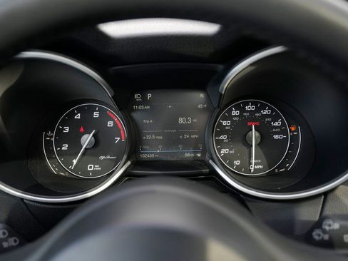 Used 2019 Alfa Romeo Stelvio Ti image 54