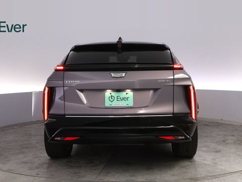 Used 2024 Cadillac Lyriq Tech AWD/4WD image 14