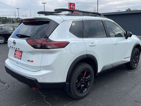 New 2026 Nissan Rogue SV image 5