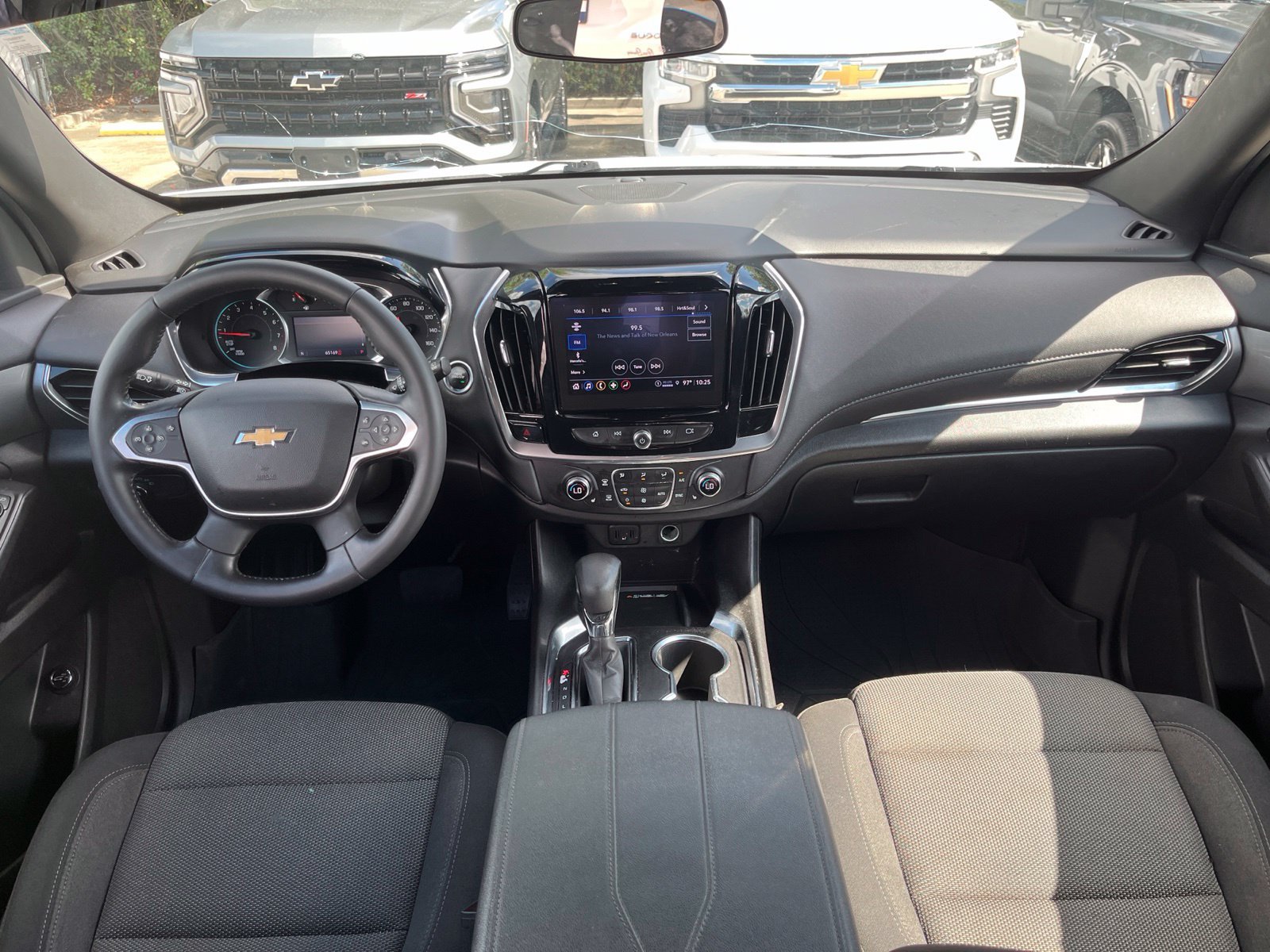Certified 2022 Chevrolet Traverse LT FWD image 9
