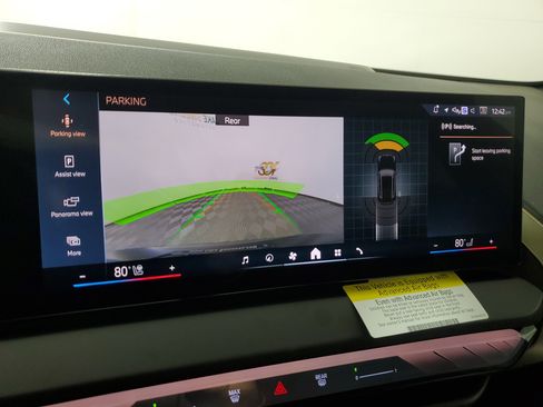 Used 2025 BMW X3 xDrive30i w/ Convenience Package image 19