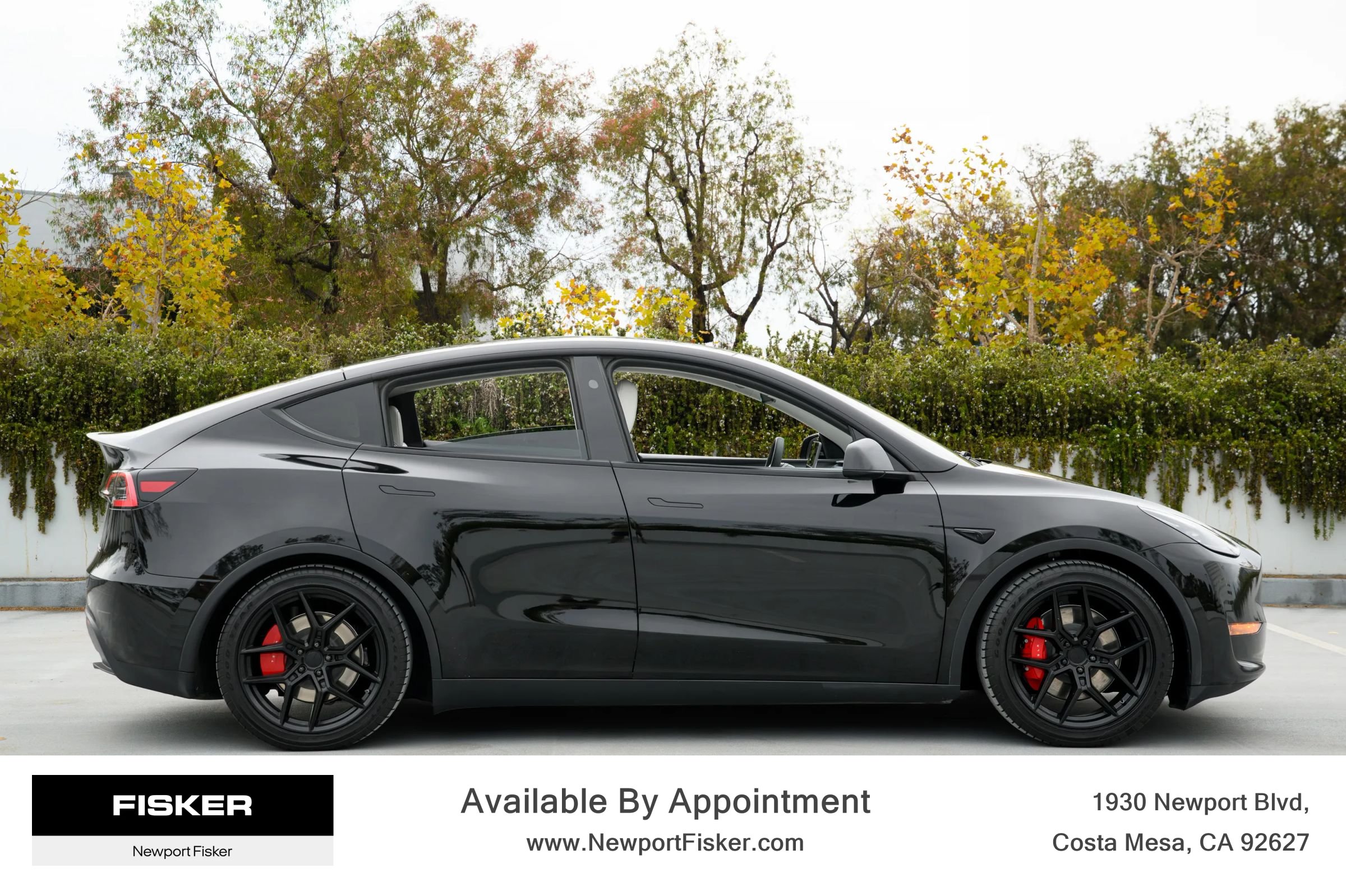 Used 2024 Tesla Model Y Performance AWD/4WD image 10