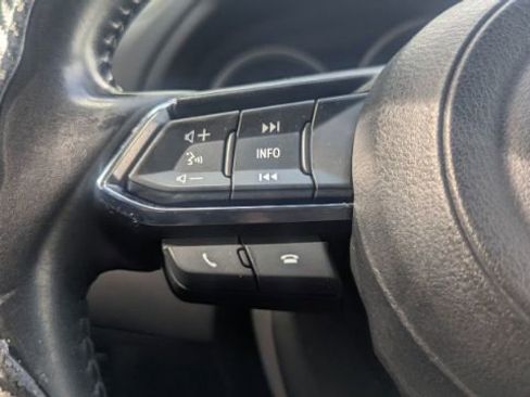 Used 2018 MAZDA CX-5 Touring FWD image 24