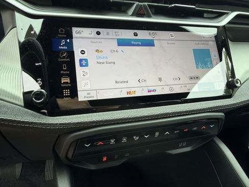 New 2026 Jeep Cherokee Laredo AWD/4WD image 21