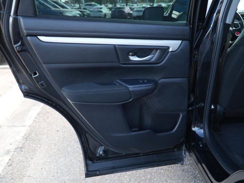 Used 2021 Honda CR-V Special Edition image 17