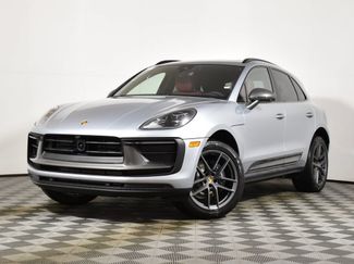 Used 2026 Porsche Macan AWD/4WD video 1