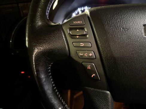 Used 2019 Nissan Armada SL w/ Premium Package image 18